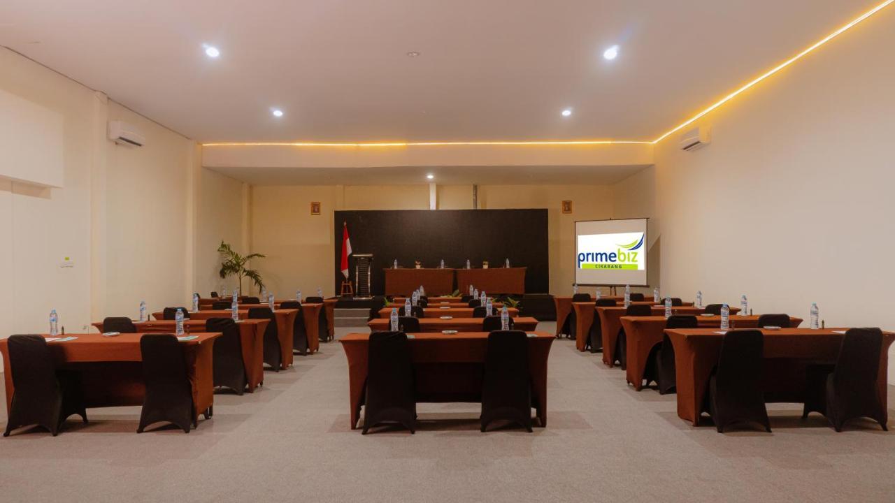Primebiz Cikarang Ξενοδοχείο Εξωτερικό φωτογραφία