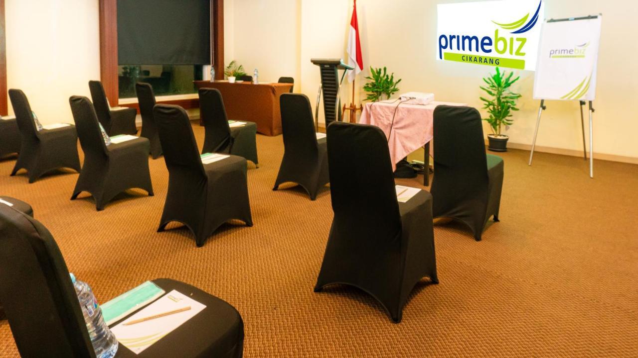 Primebiz Cikarang Ξενοδοχείο Εξωτερικό φωτογραφία