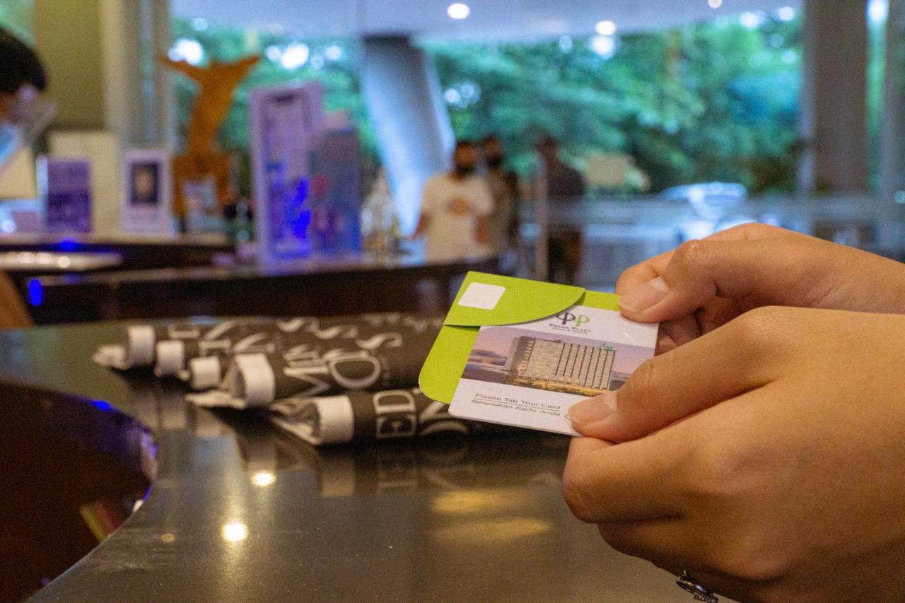Primebiz Cikarang Ξενοδοχείο Εξωτερικό φωτογραφία